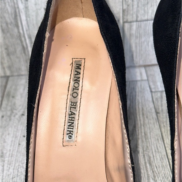 Manolo Blahnik Lisa Suede High-Heel Bow Pump Black size 38✨ - Picture 12 of 16